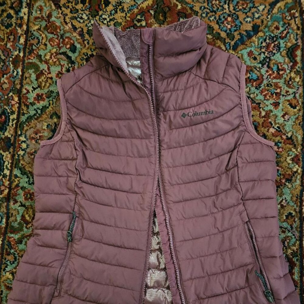 Columbia pink outdoor vest